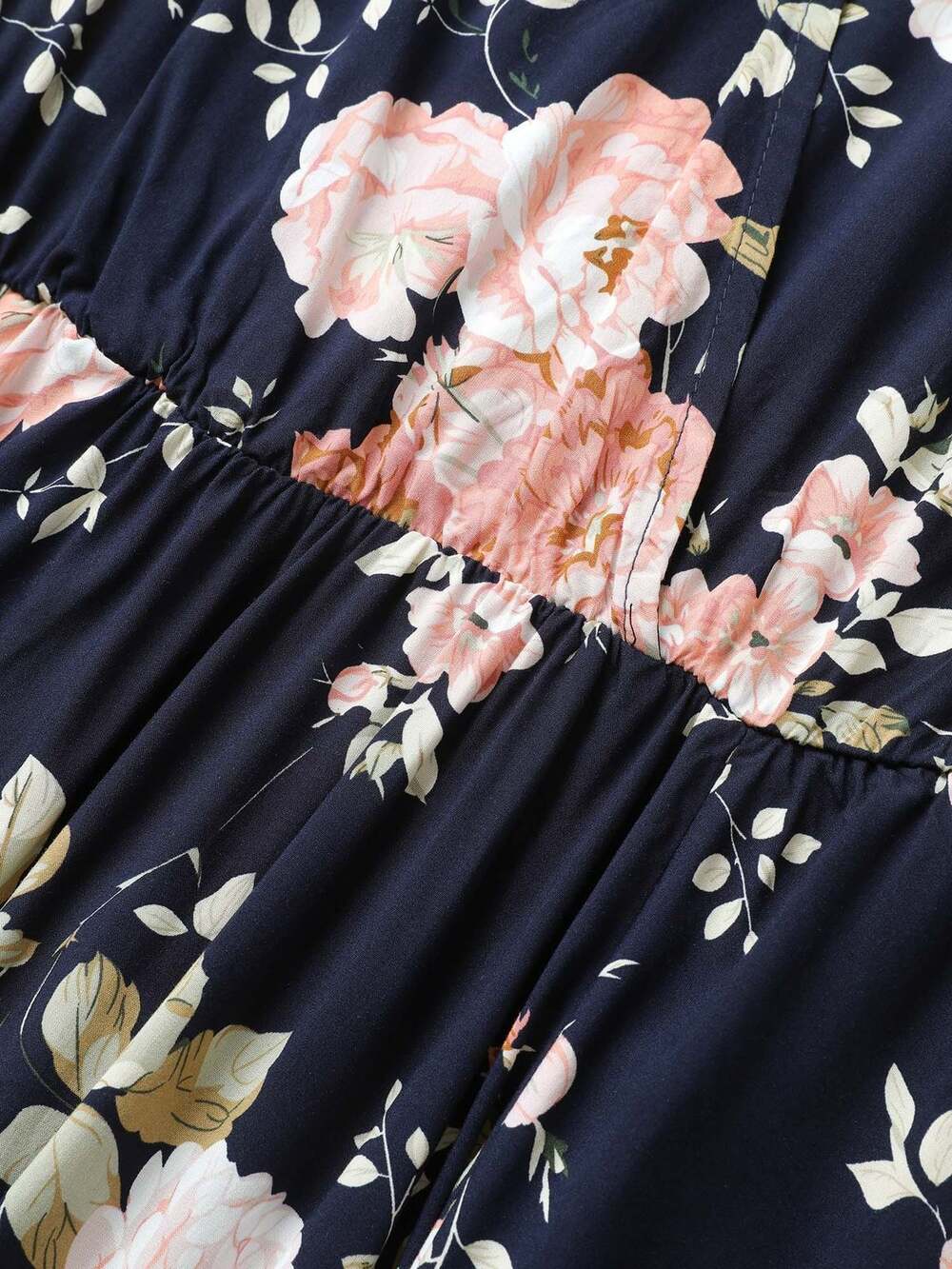 BloomChic Flutter Sleeve Ditsy Floral Pocket Split Maxi Dress - Picture 4 of 8